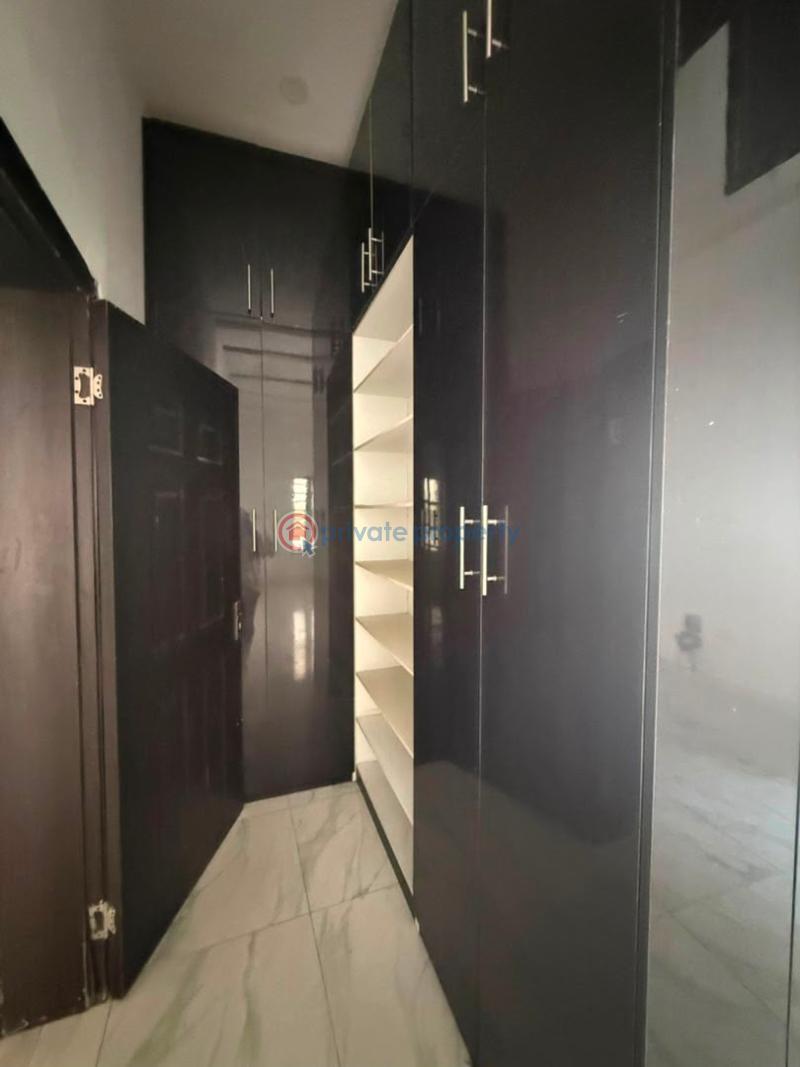 5 bedroom Detached Duplex For Sale Chevron Drive Lekki Lagos - 15