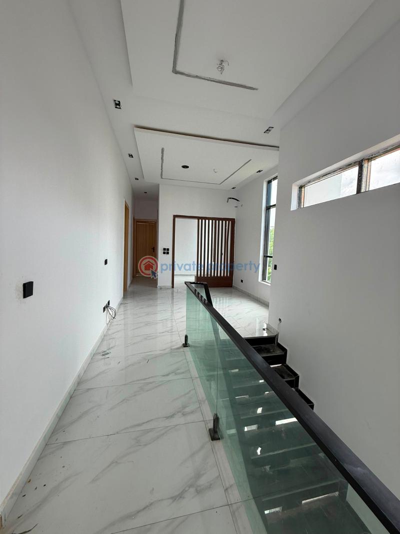 5 bedroom Detached Duplex For Sale Chevron Drive Lekki Lagos - 3