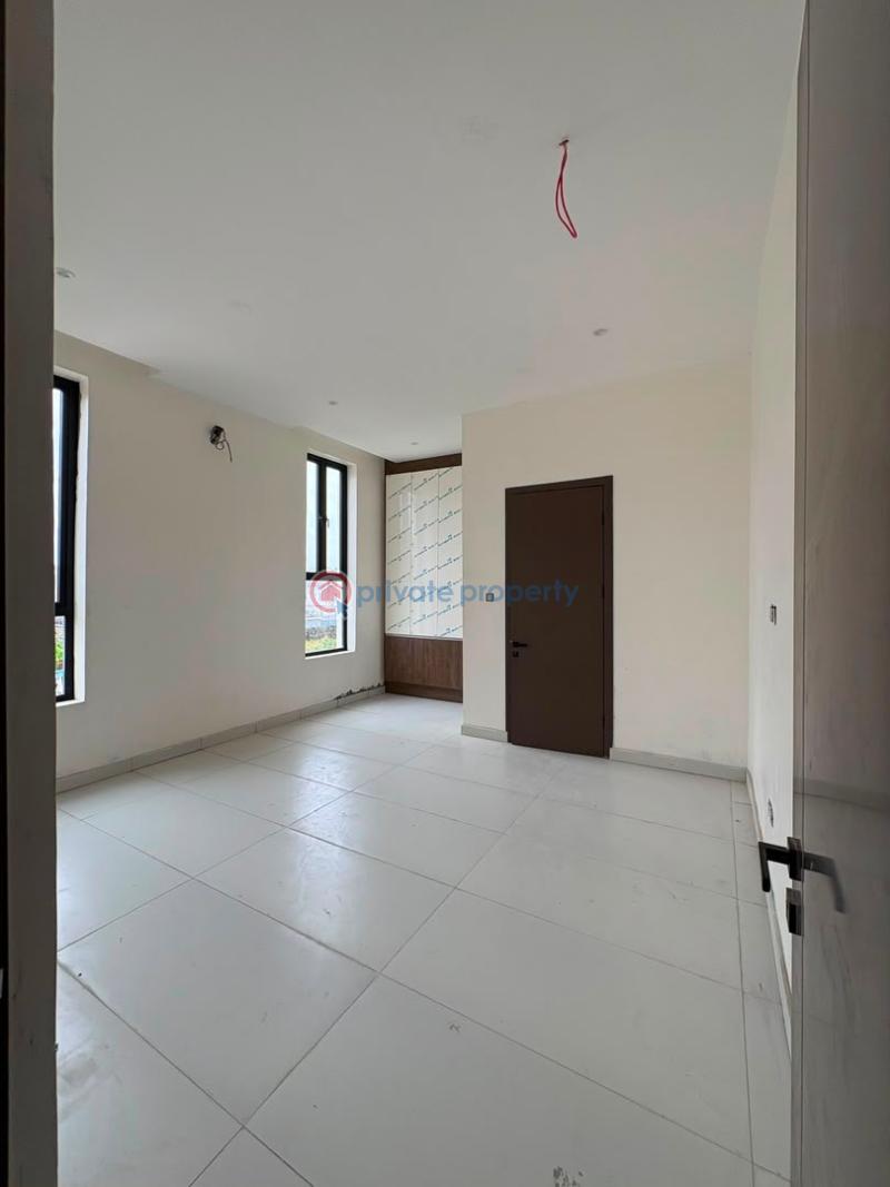 5 bedroom Detached Duplex For Sale Lekki Phase 2 Lagos - 4