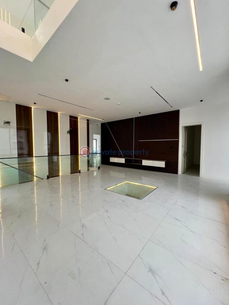 5 bedroom Detached Duplex For Sale Lekki Phase 2 Lagos - 1