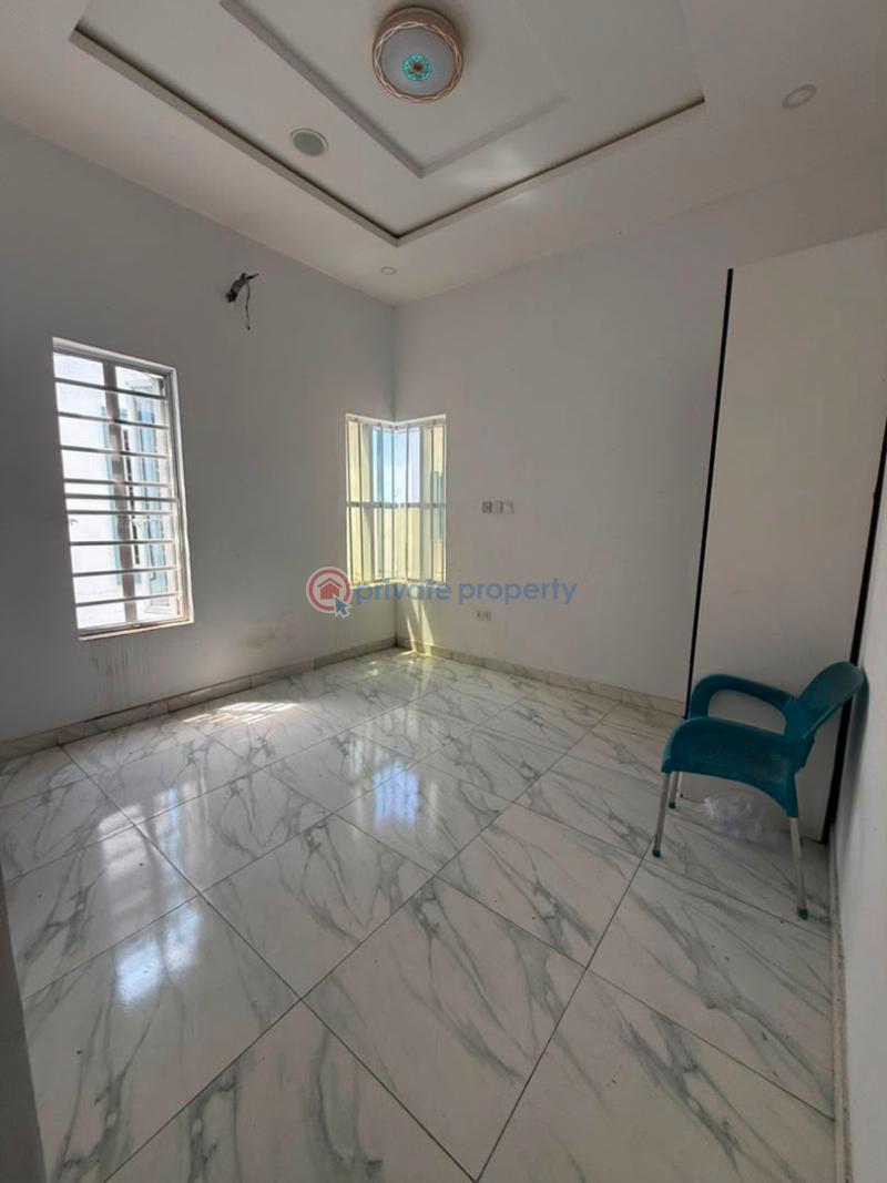 5 bedroom Detached Duplex For Sale Chevron Drive Lekki Lagos - 9