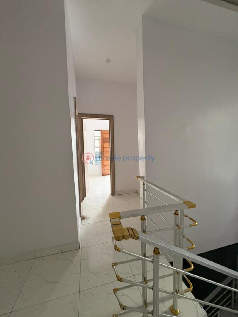 5 bedroom Detached Duplex For Sale Chevron Drive Lekki Lagos - 10