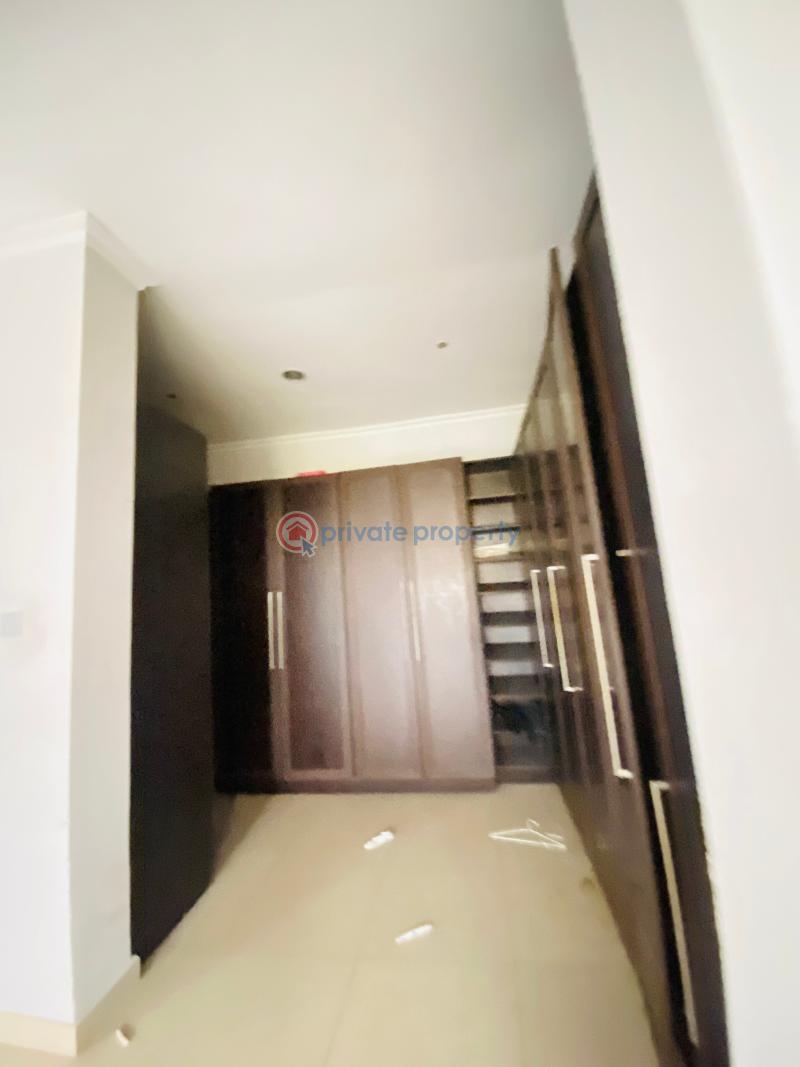 5 bedroom Duplex For Rent Royal Garden Estate Ajah Lagos - 9