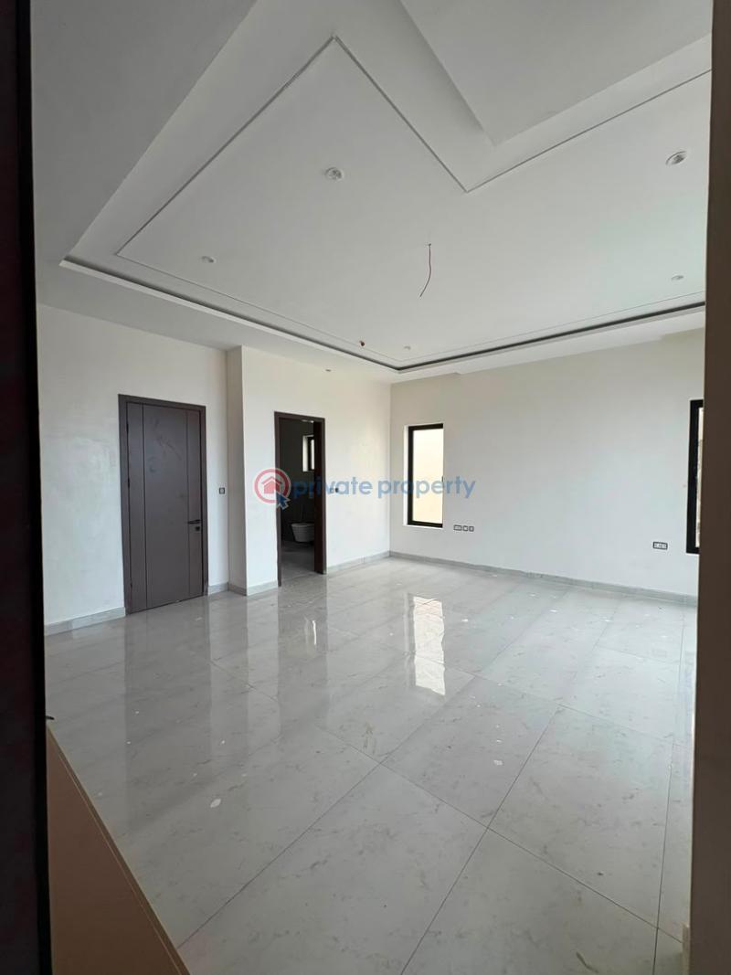 5 bedroom Detached Duplex For Sale Lekki Phase 2 Lagos - 3