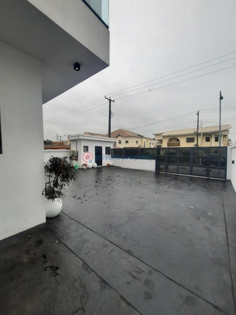 5 bedroom Detached Duplex For Sale Lekki Phase 1 Lagos - 15