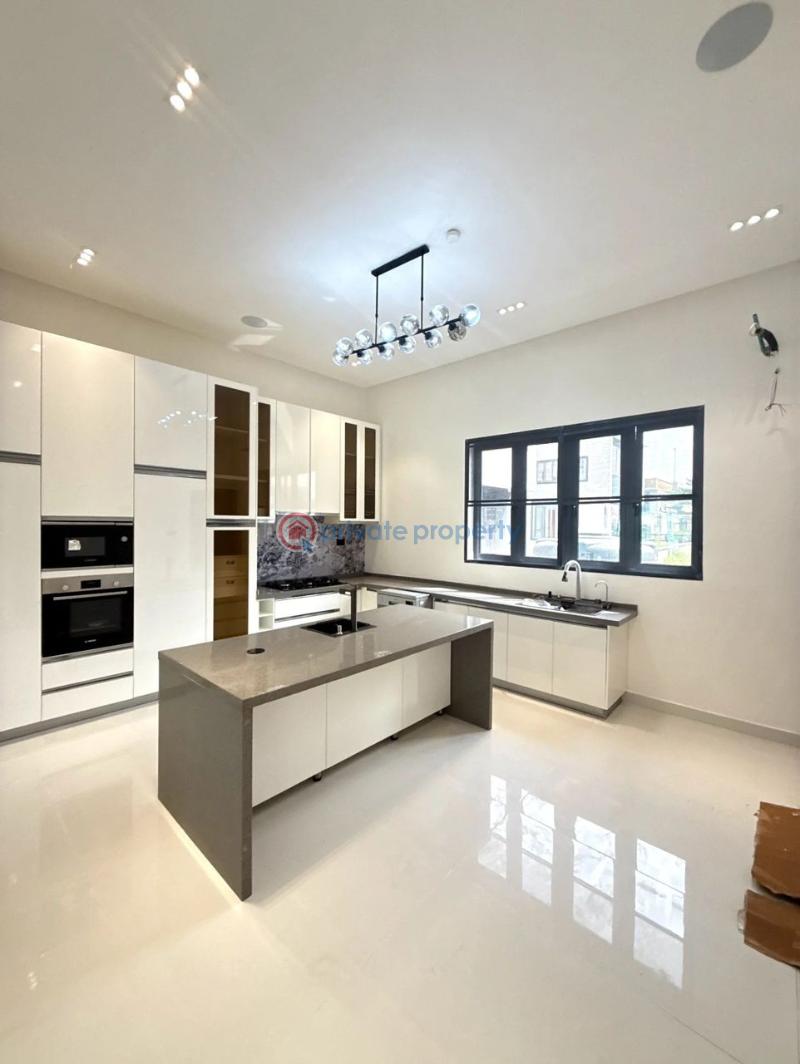 5 bedroom Detached Duplex For Sale Estate Osapa Lekki Lagos - 8