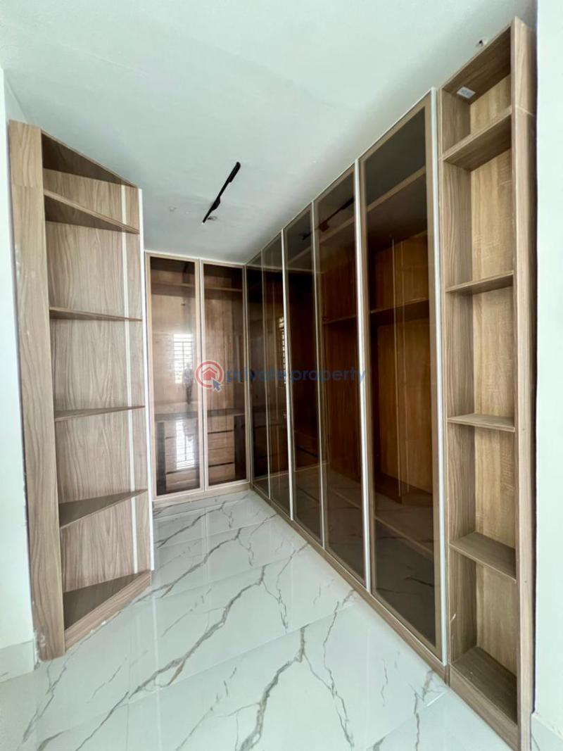 5 bedroom Detached Duplex For Sale Lekki Phase 1 Lagos - 9