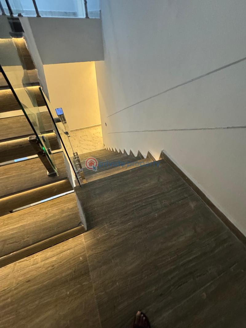 5 bedroom House For Sale Odofin Idado Lekki Lagos - 8