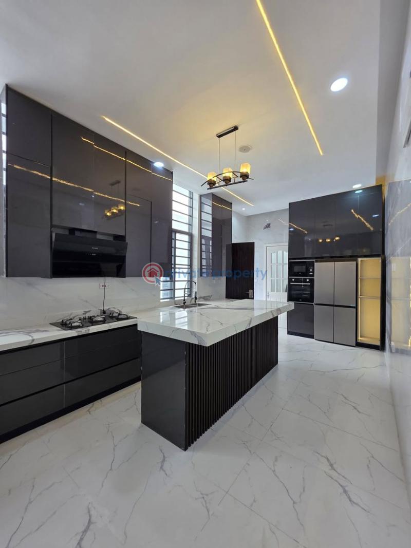 5 bedroom Detached Duplex For Sale Lekki Phase 1 Lagos - 2