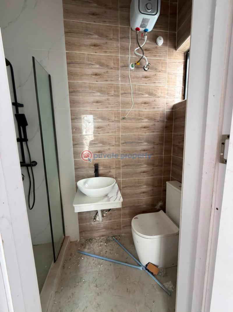 5 bedroom Detached Duplex For Sale Chevron Drive Lekki Lagos - 21