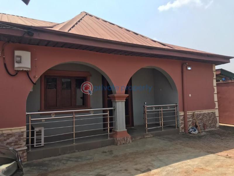 5 bedroom Detached Bungalow For Sale Gowon Estate Egbeda Egbe/Idimu Lagos