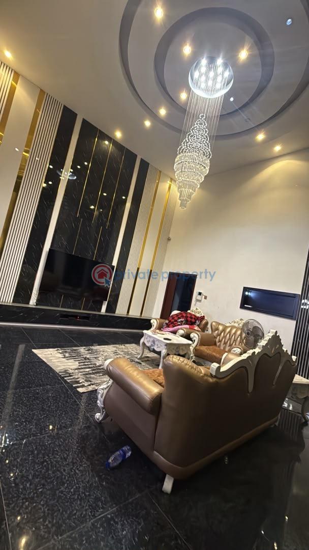 5 bedroom Detached Bungalow For Sale Bucknor Estate Isolo Lagos - 5