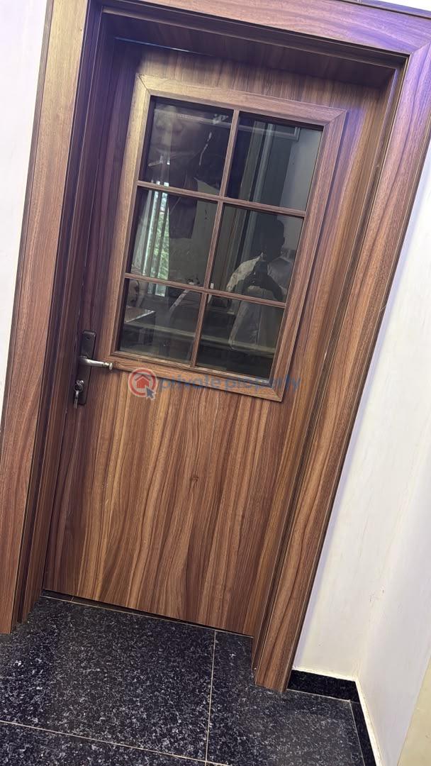 5 bedroom Detached Bungalow For Sale Bucknor Estate Isolo Lagos - 13