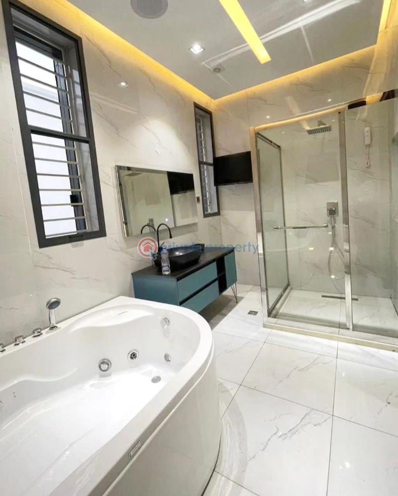 5 bedroom Duplex For Sale Omole Phase 2 Ojodu Lagos - 1