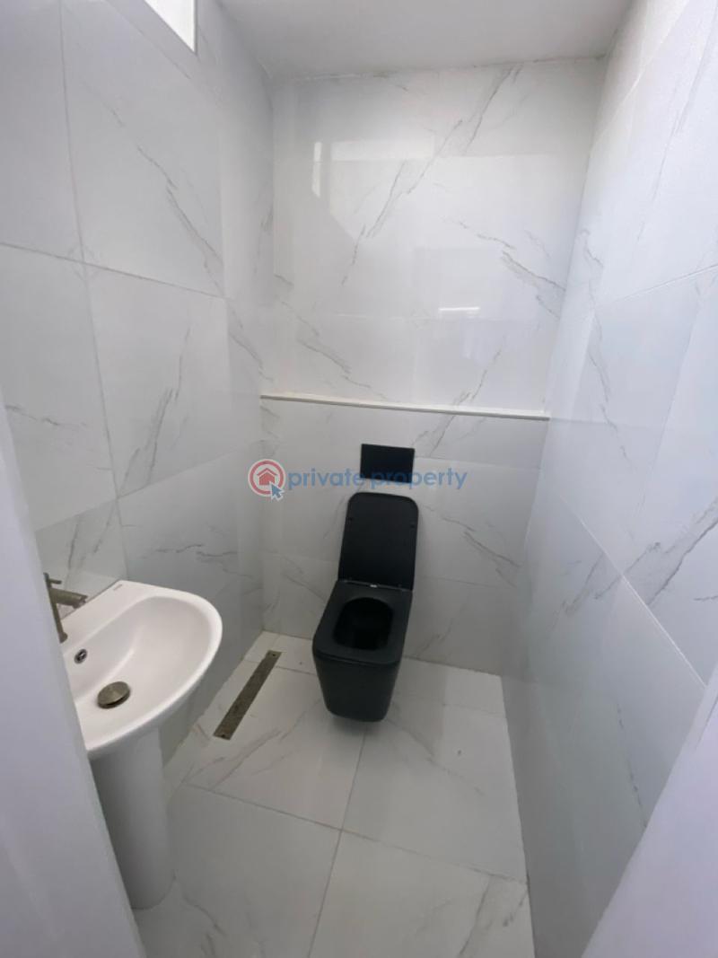 5 bedroom Detached Duplex For Sale Osapa London Lekki Lagos - 11