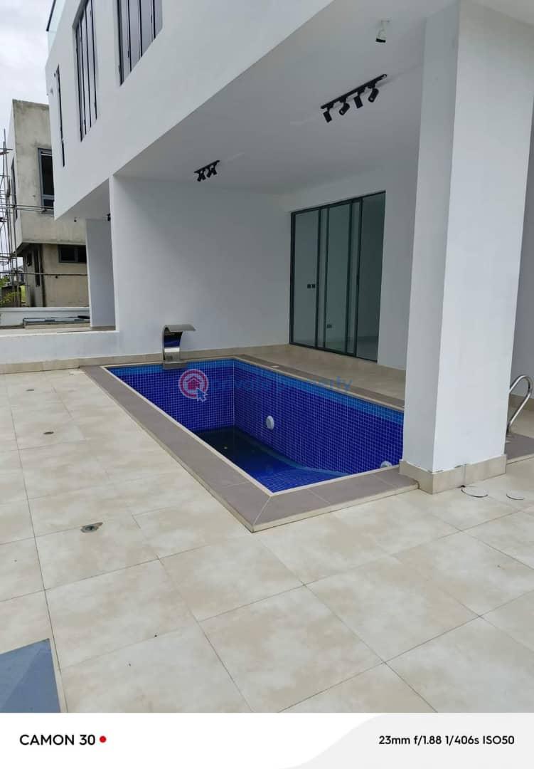 5 bedroom Semi detached Duplex For Sale Cowrie Creek Estate,ikate Lekki, Lagos Ikate Elegushi Lekki Lagos - 13