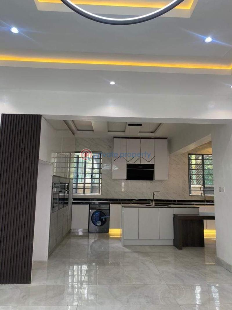 5 bedroom Detached Duplex For Sale Off Adebayo Doherty, To Lekki Phase 1, Lagos Lekki Phase 1 Lagos - 4