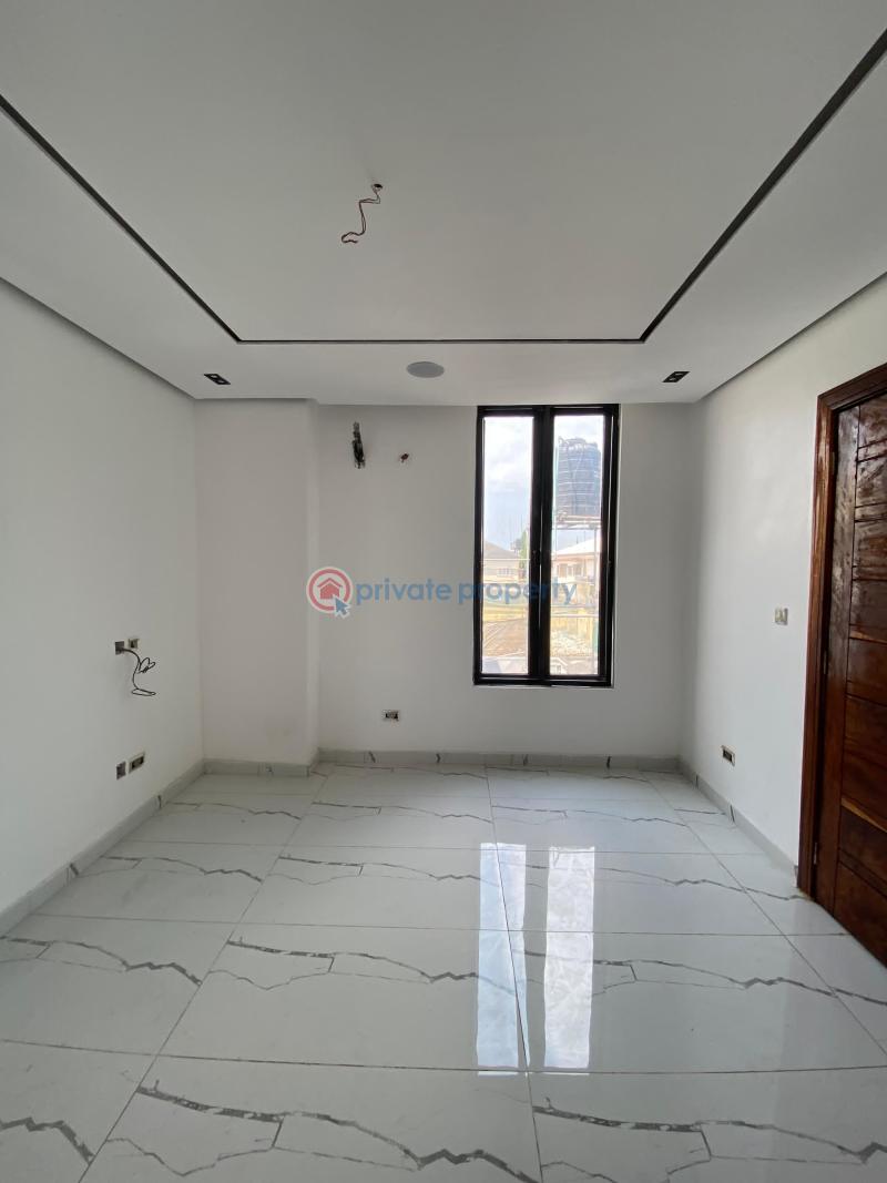 5 bedroom Detached Duplex For Sale Estate Lekki Phase 1 Lagos - 8