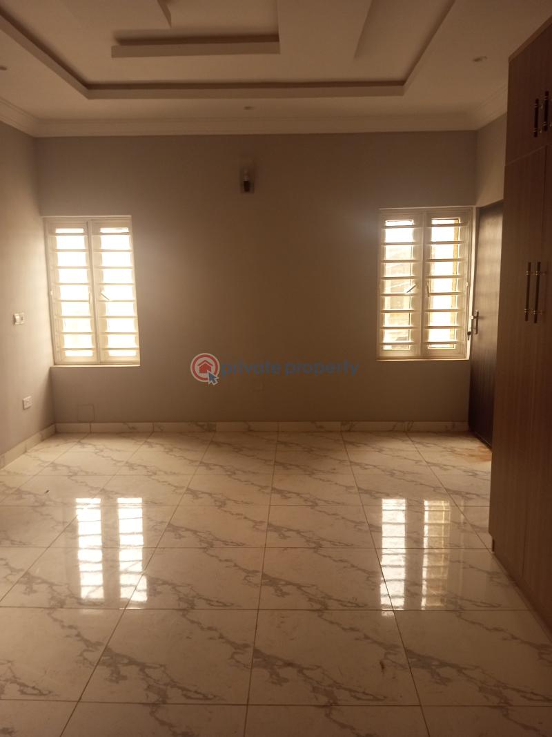 5 bedroom Detached Duplex For Sale Estate Iju-obawole Ifako-Ijaiye Lagos - 7
