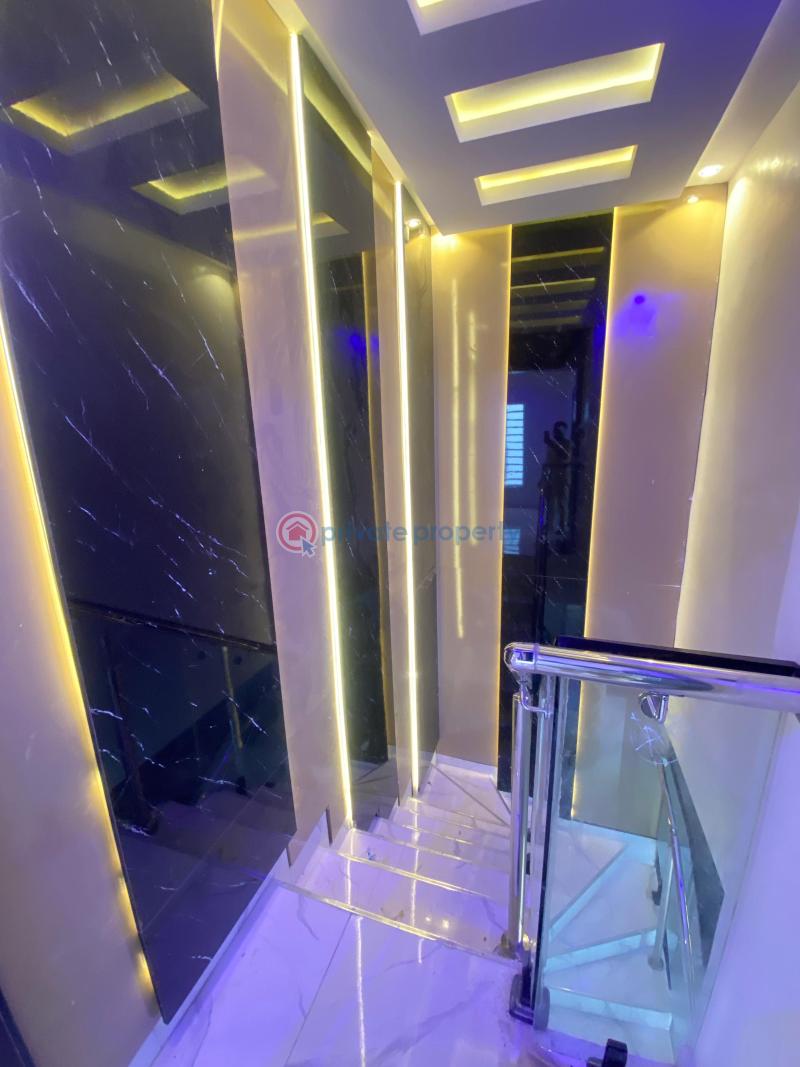 7 bedroom Detached Duplex For Sale New Oko Oba Agege Lagos - 19