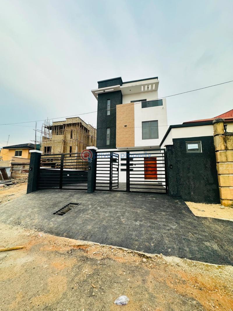 5 bedroom Detached Duplex For Sale Gbagada Phase 2 Lagos - 1