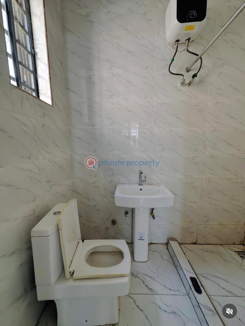 5 bedroom Detached Duplex For Rent Idado Lekki Lagos - 12