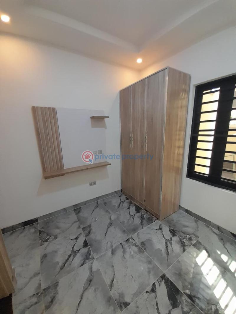 5 bedroom Detached Duplex For Sale Omole Phase 1 Ojodu Lagos - 7