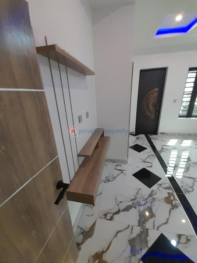 5 bedroom Detached Duplex For Sale Omole Phase 1 Ojodu Lagos - 4