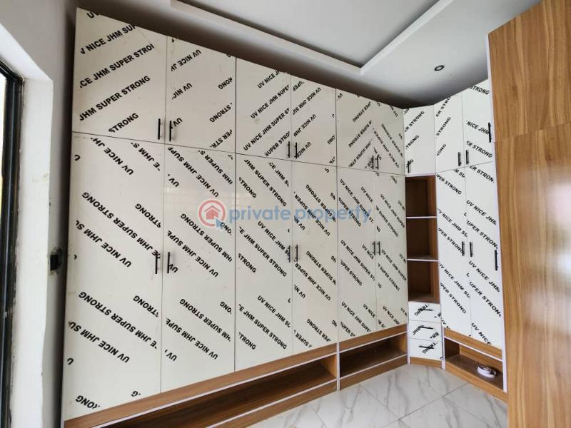 5 bedroom Duplex For Sale Chevron Drive Lekki Lagos - 3
