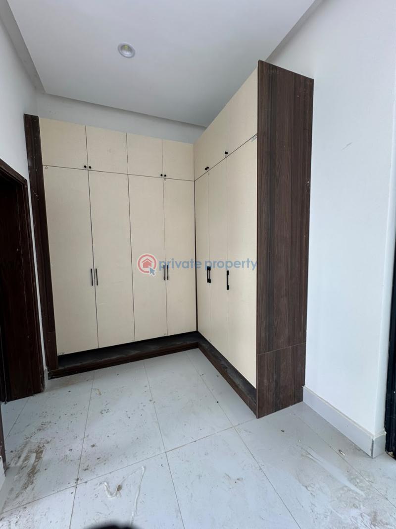 5 bedroom Detached Duplex For Sale Guzape Abuja Phase 1  - 8