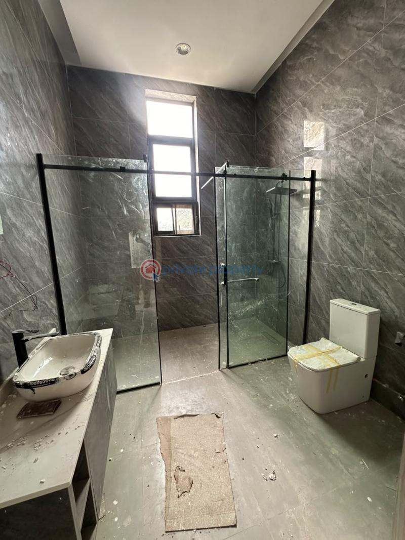 5 bedroom Detached Duplex For Sale Guzape Abuja Phase 1  - 9