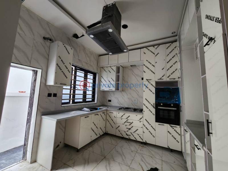 5 bedroom Duplex For Sale Chevron Drive Lekki Lagos - 8