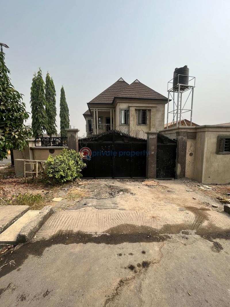 For sale 5 bedroom Detached Duplex Kolapo Ishola Gra Akobo Akobo