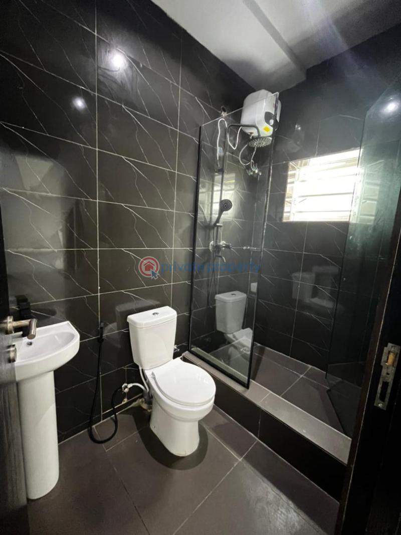 5 bedroom Detached Duplex For Sale Iletuntun Jericho Extension Ibadan Oyo - 2