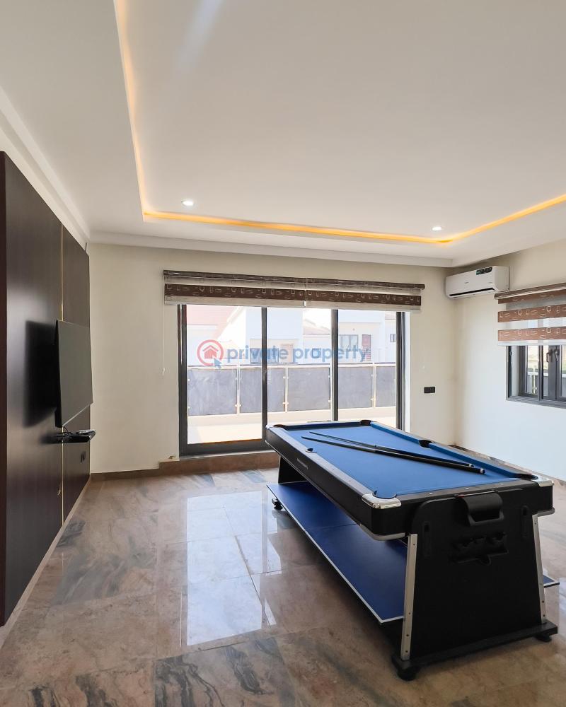 5 bedroom Detached Duplex For Sale Guzape Abuja Phase 1  - 4