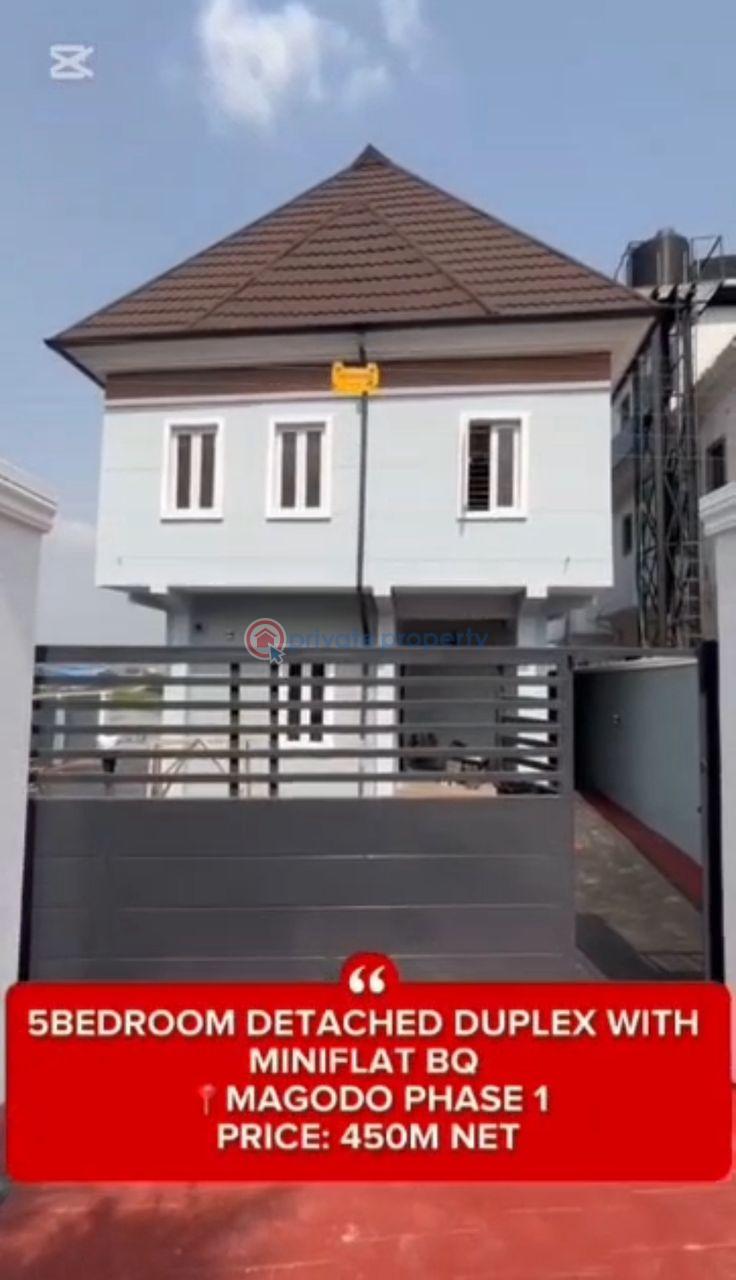 5 bedroom Detached Duplex For Sale Magodo Phase 1 Kosofe/Ikosi Lagos - 0