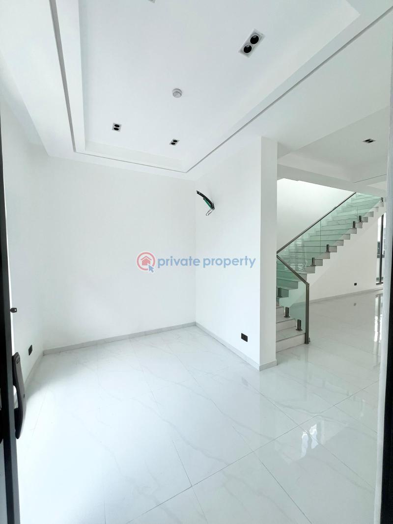 5 bedroom Detached Duplex For Sale Lekki County Lekki Phase 2 Lagos - 2