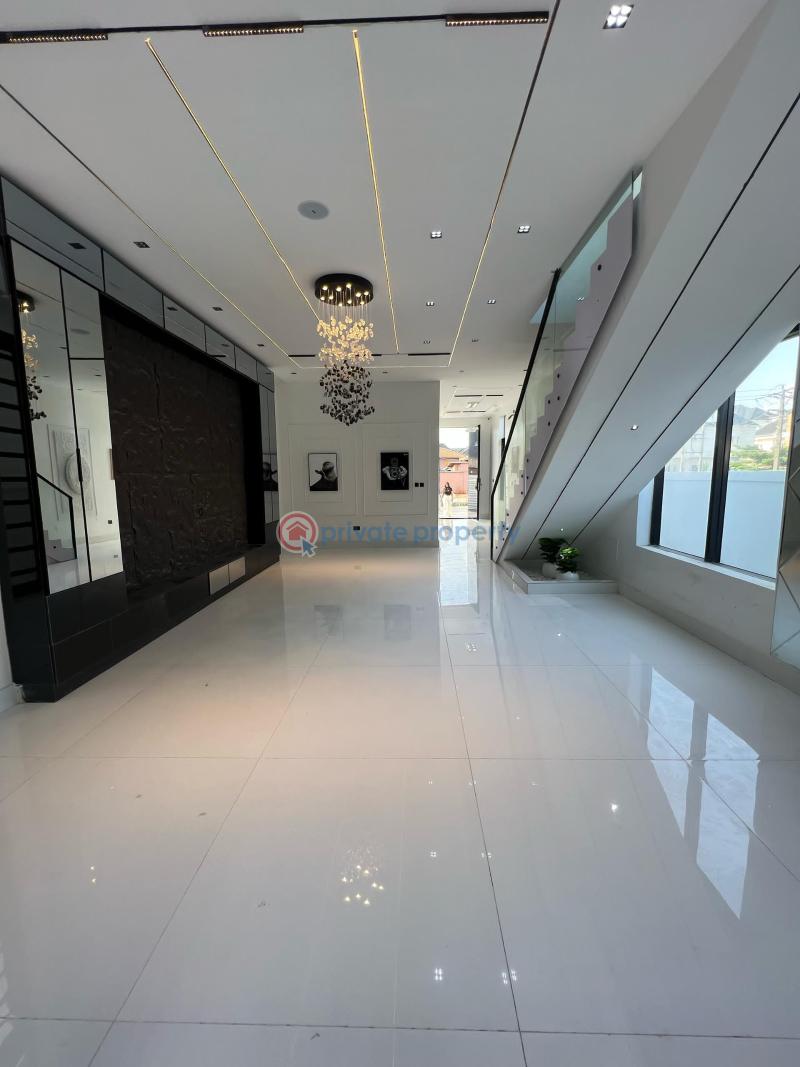 5 bedroom Detached Duplex For Sale 2nd Toll Gate Lekki Phase 2 Lagos - 12