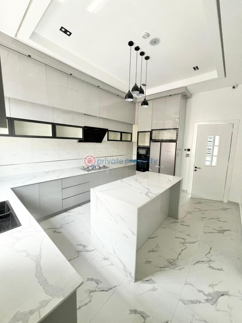 5 bedroom Detached Duplex For Sale Lekki County Lekki Phase 2 Lagos - 3