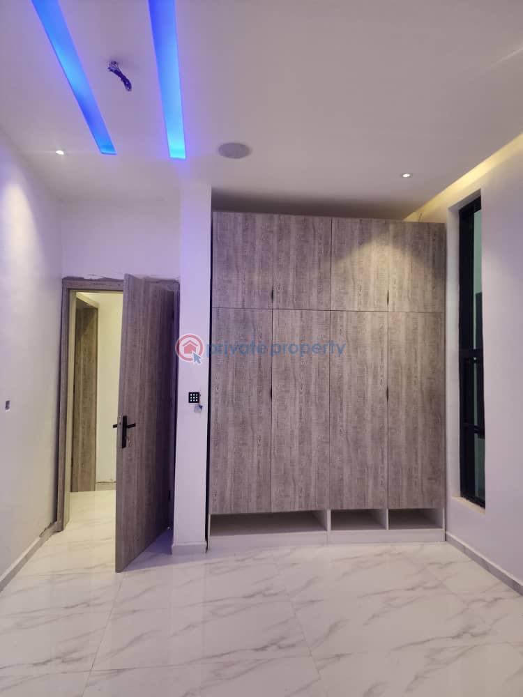 5 bedroom Detached Duplex For Sale Chevron Drive Lekki Lagos - 7