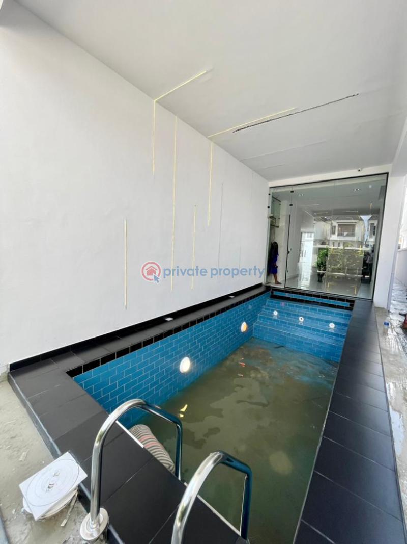 5 bedroom Detached Duplex For Sale Lekki Phase 2 Lagos - 2