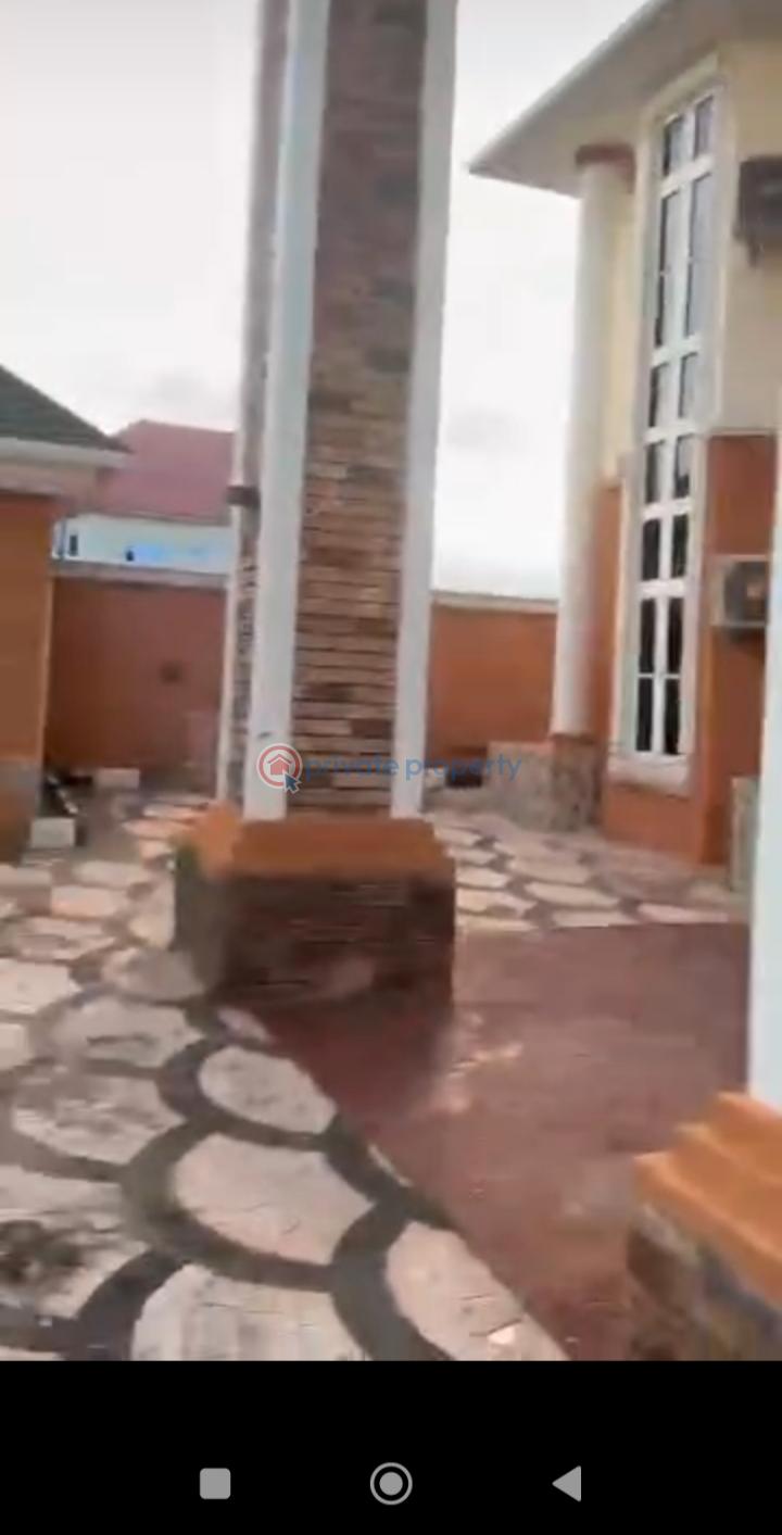 House For Sale Premier Layout (kok) Enugu Area  - 3