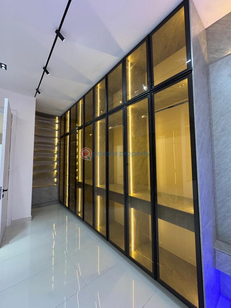 5 bedroom Detached Duplex For Sale Orchid Road Lekki Lekki Lagos - 13