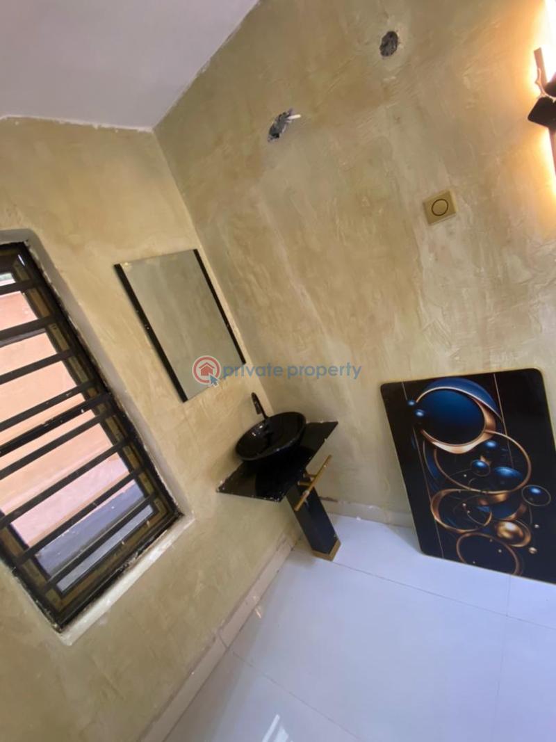 5 bedroom Duplex For Sale Heritage Estate Akala Express Ibadan Oyo - 3