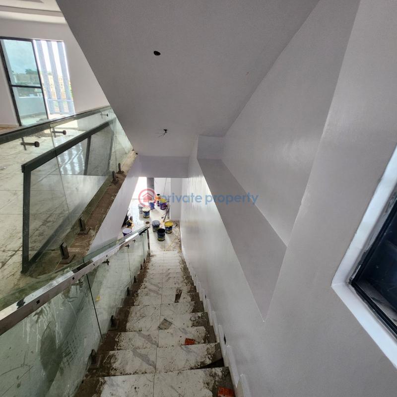 5 bedroom House For Sale Aerodrome, Gra Samonda Ibadan Oyo - 4