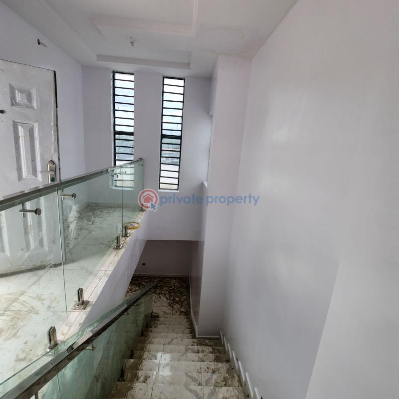 5 bedroom House For Sale Aerodrome, Gra Samonda Ibadan Oyo - 3
