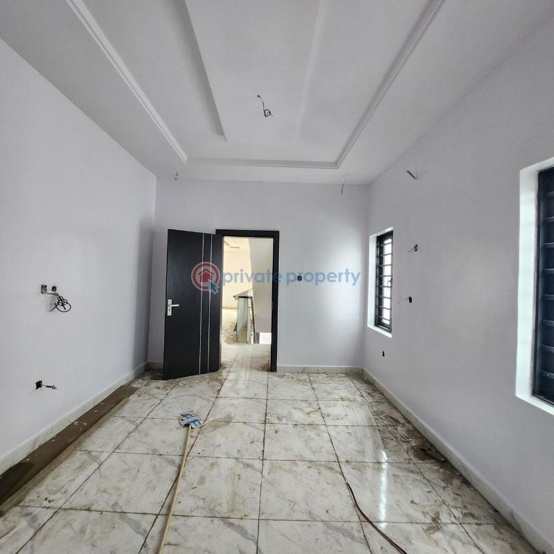 5 bedroom House For Sale Aerodrome, Gra Samonda Ibadan Oyo - 2