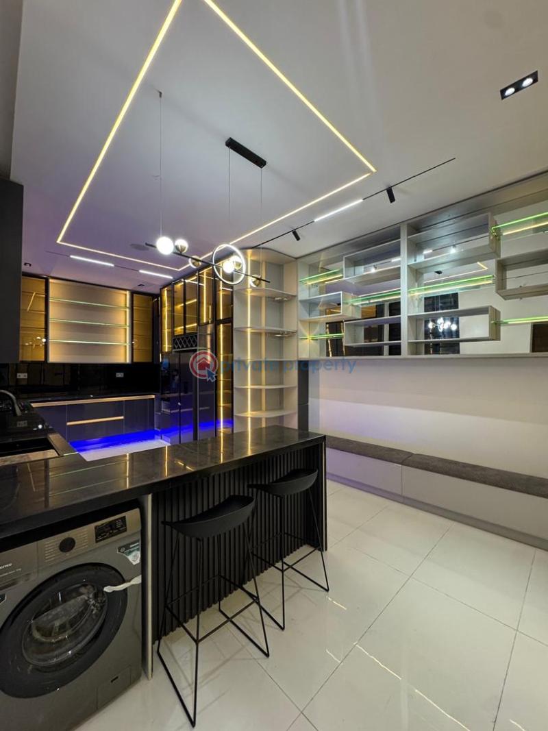 5 bedroom Detached Duplex For Sale Orchid Road Lekki Lekki Lagos - 10