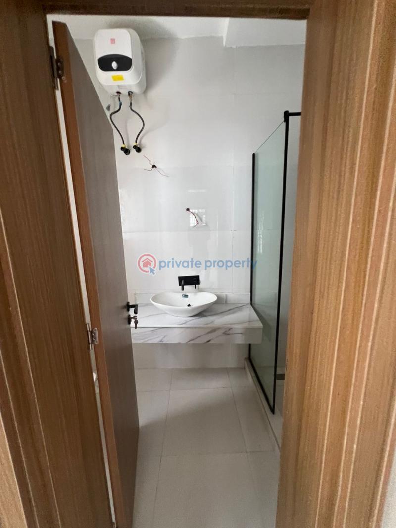 5 bedroom Terraced Duplex For Sale Jahi Abuja Phase 2  - 8