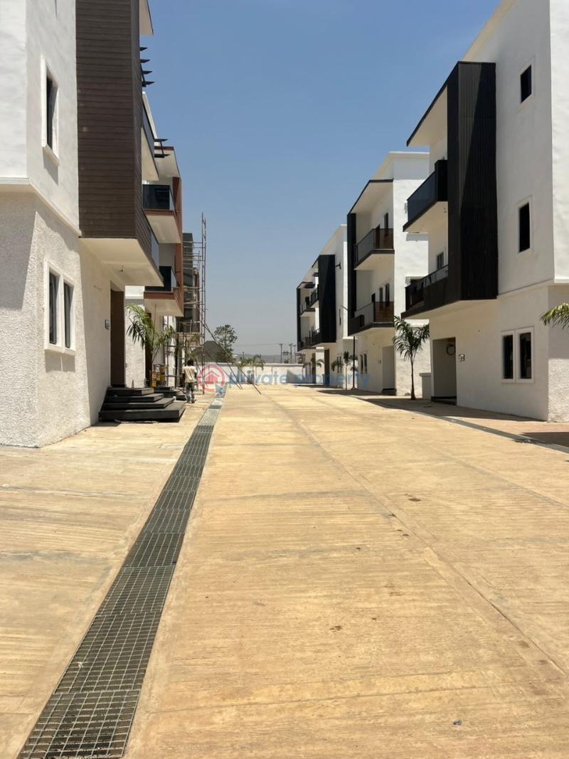 5 bedroom Terraced Duplex For Sale Jahi Abuja Phase 2  - 0